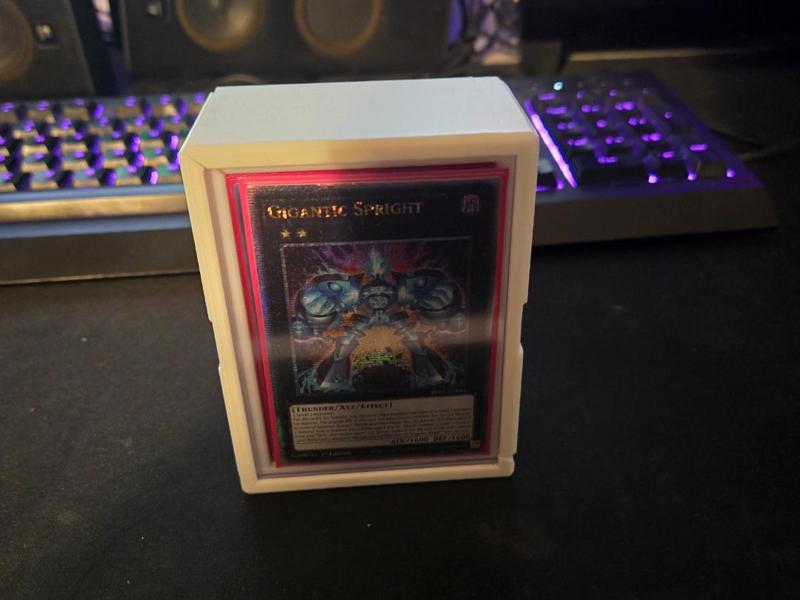 Yugioh Deck Box with Hinge and Magnets