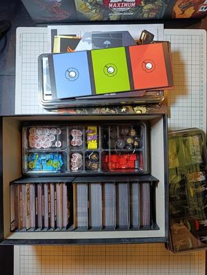 Box organizer for Maximum Apocalypse Wasted Wilds