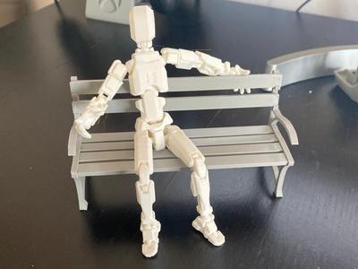 Panchina in miniatura per dummy 13