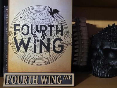 Bookshelf Sign - Fourth Wing (Multi. Options)