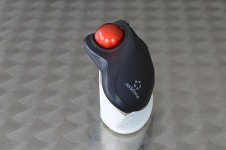 Trackball Tippler