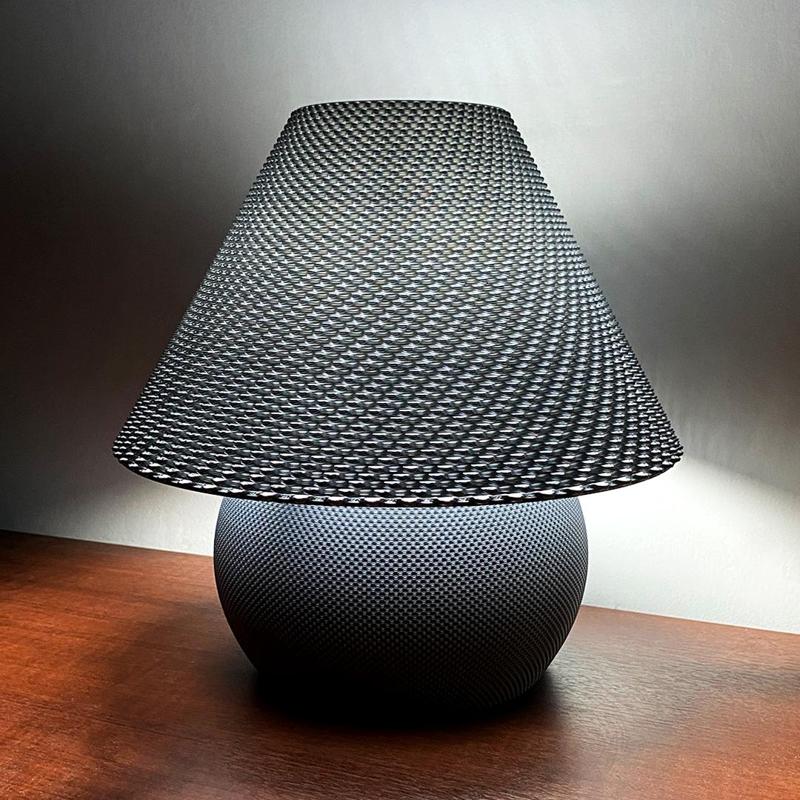 Tokyo Lamp – Perfect Table Lighting