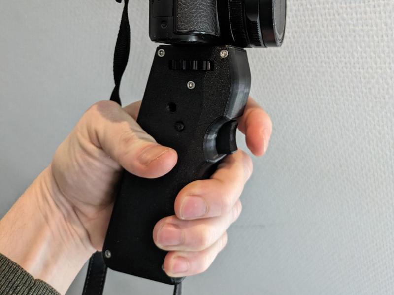 Trigger for camera remote RMT-P1BTA